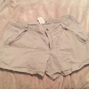 khaki shorts